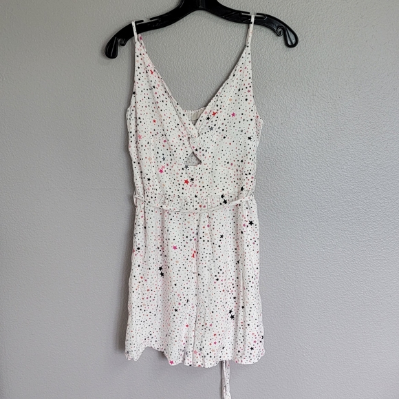 LOFT TWIST STRAPPY ROMPER/ SIZE 10 - Picture 3 of 13